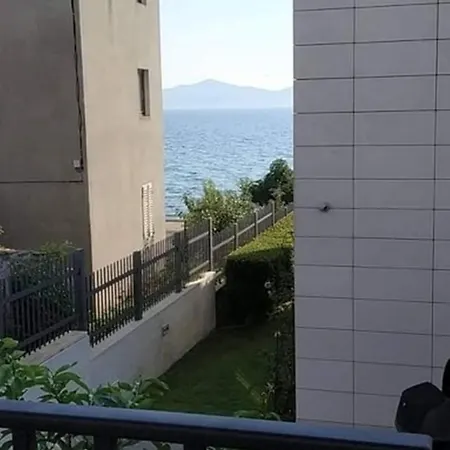 Apartment Lea-stella *